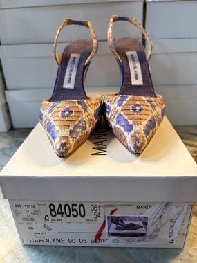 Manolo Blahnik purple/camel spotted sligbacks